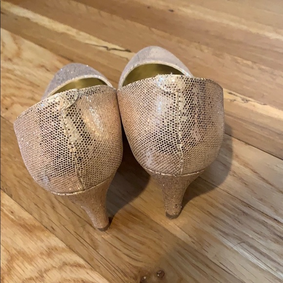 Good sequence pumps - Picture 3 of 4